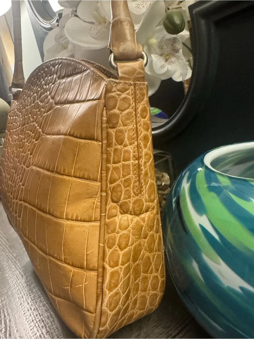 EXCELLENT Condition FURLA Croc-Embossed Leather Shoulder Bag - DESIRABLE COLOR - Picture 4 of 10